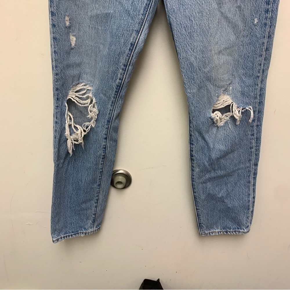 Levi’s Distressed Wedgie Jeans - Picture 6 of 13